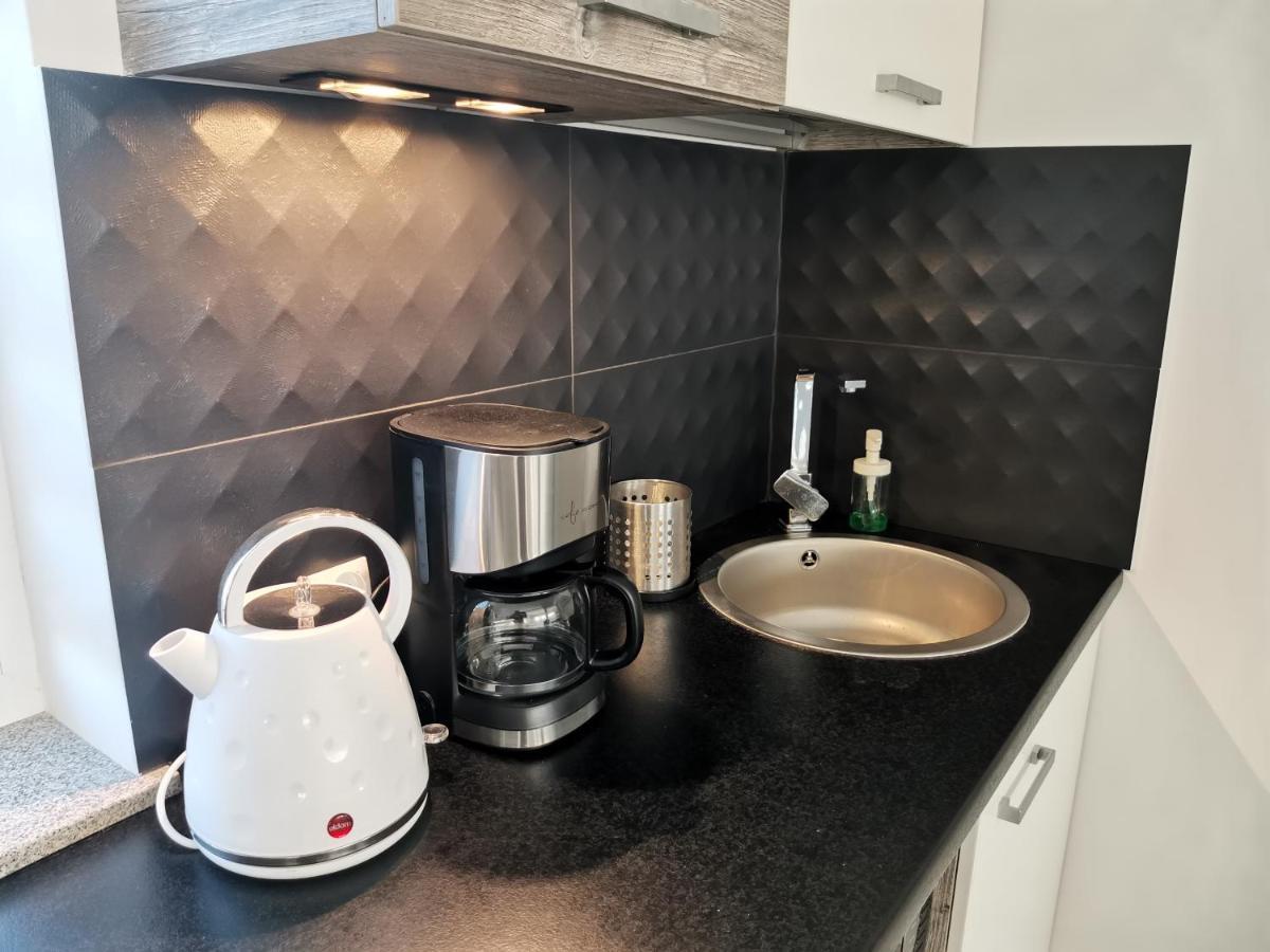 Apartamenty Portowy Mrzeżyno Eksteriør billede